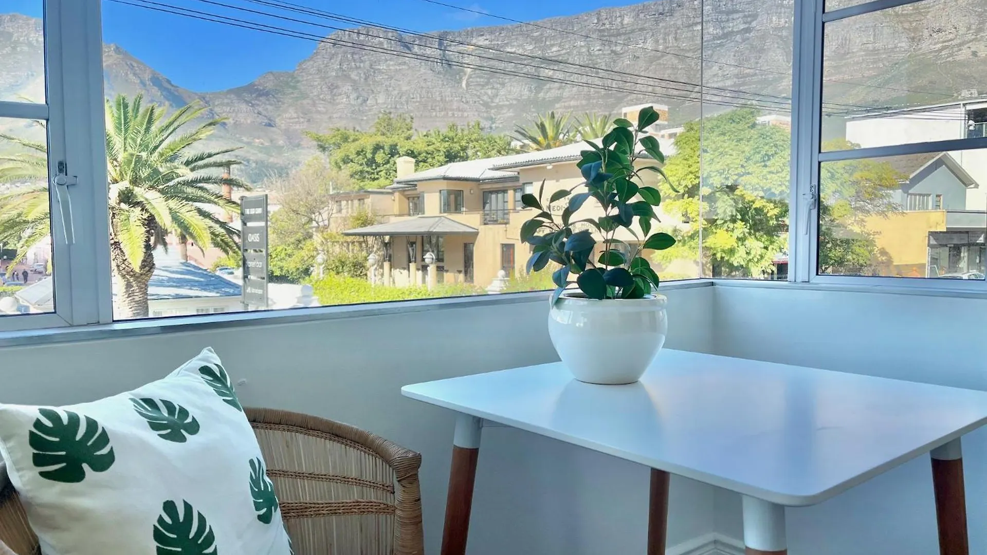 Chic City Studio With Mountain Views Kapstadt 0*,  Südafrika
