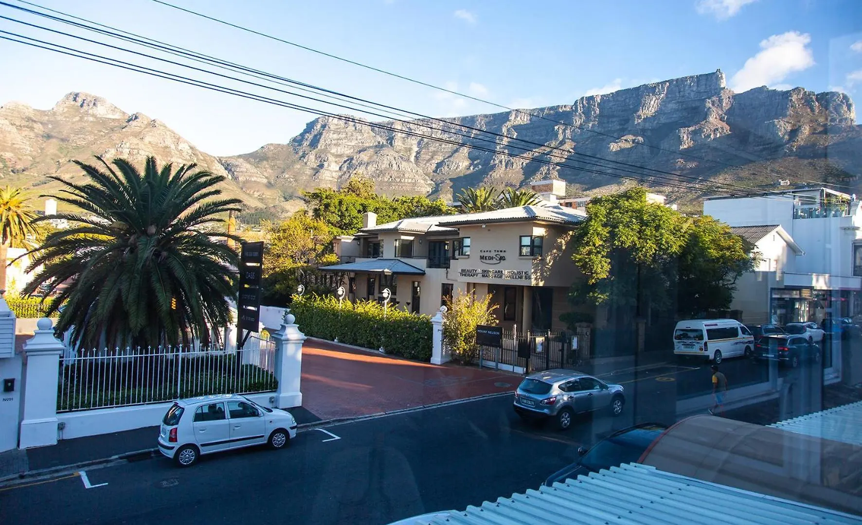 Chic City Studio With Mountain Views Cape Town
