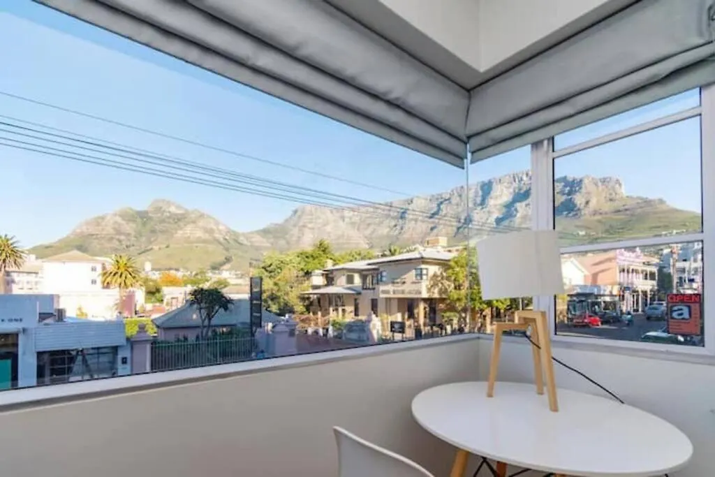 Chic City Studio With Mountain Views Cape Town Apartment
