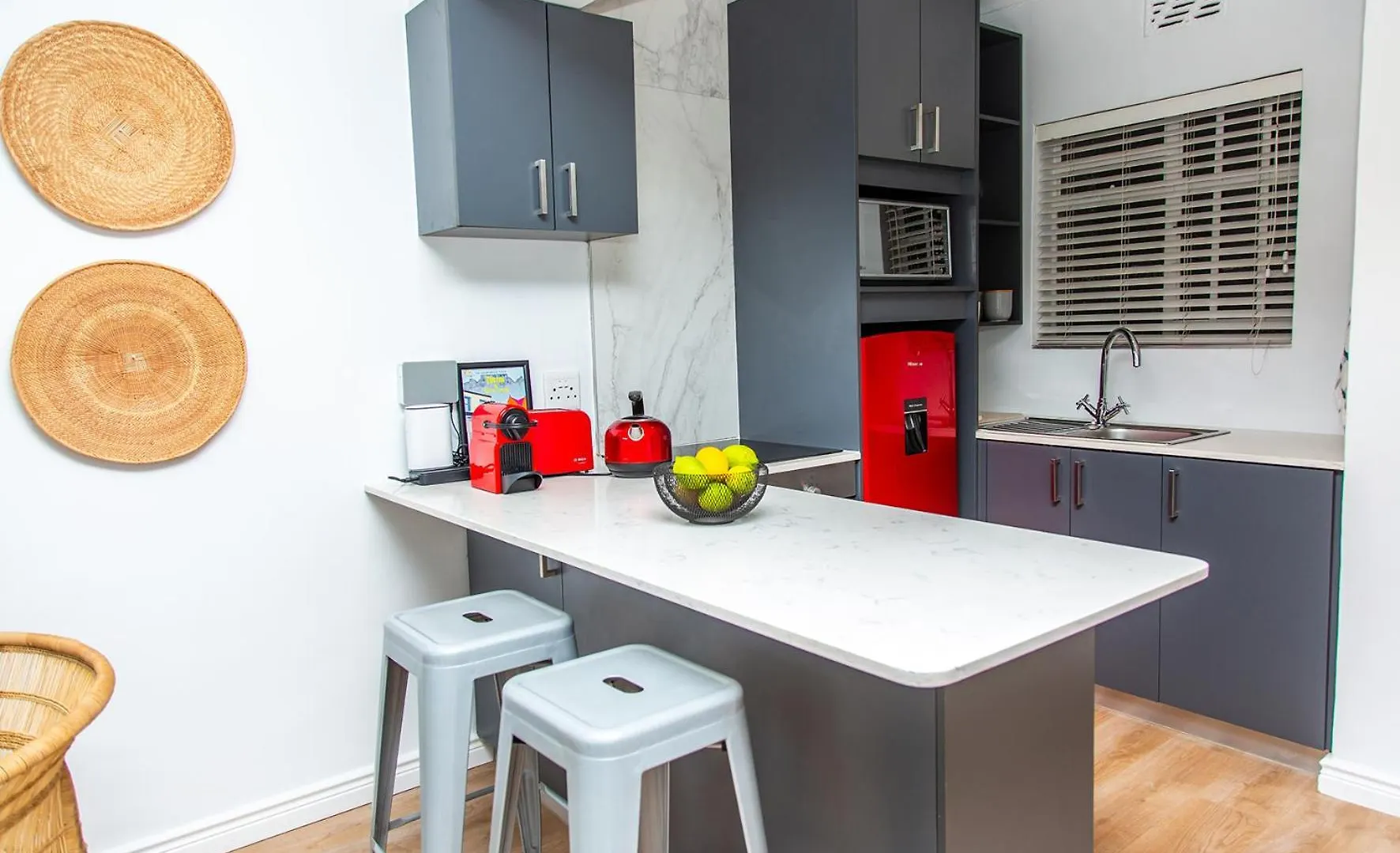 Chic City Studio With Mountain Views Città del Capo Appartamento